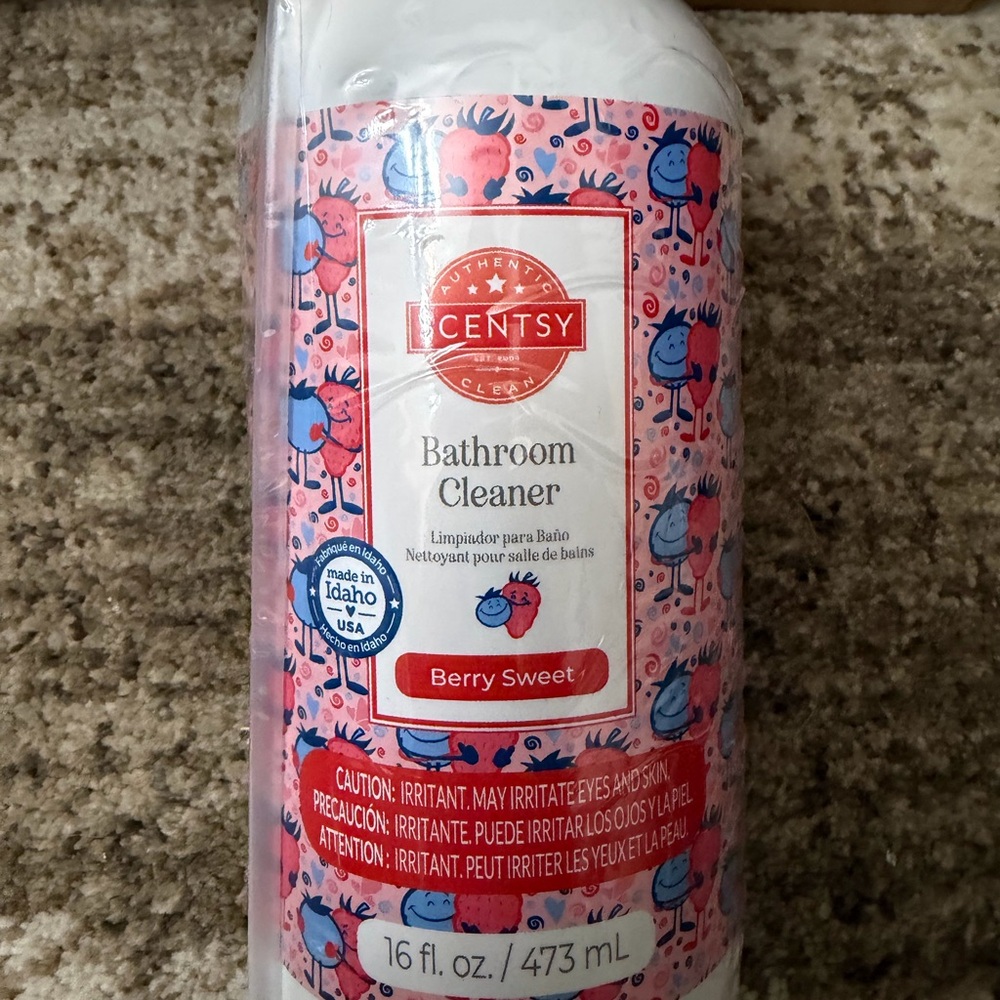 Scentsy Bathroom Cleaner - Berry Sweet